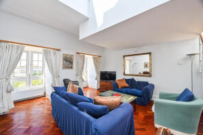 128, 173 New River Head, Rosebery Avenue, London EC1R 4UR
