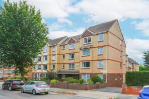 Flat 55, 95 97 Homedrive House, The Drive, Hove BN3 6GE