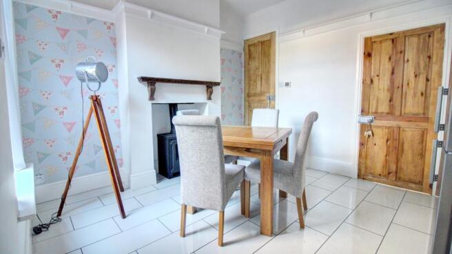Dining Room (alt angle)