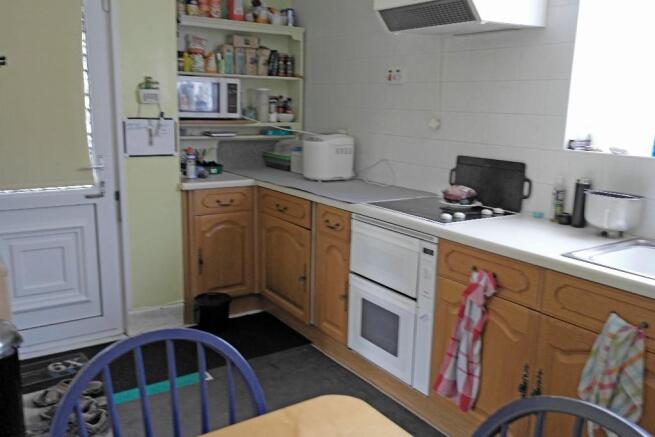 Photo 11