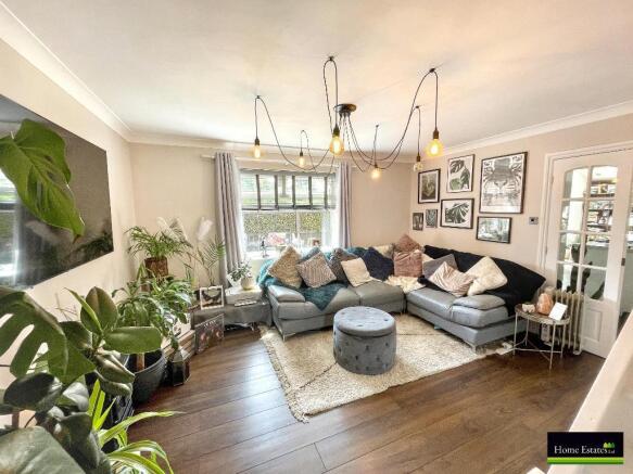 3 bed Terraced for sale Image 5
