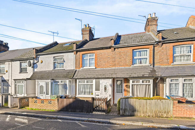 2-bed terraced on Byron Road, Harrow Wealdstone, Middlesex HA3, £400,000