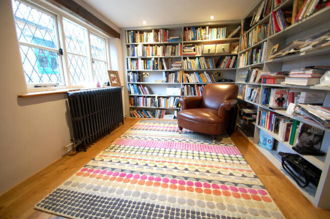 Photo 11