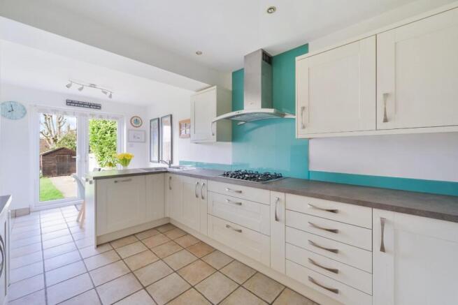 Purberry Grove, Ewell Village photo 4
