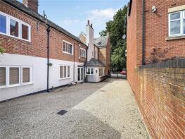 Flat 3, Parish Mews, Sparrow Hill, Loughborough LE11 1DA