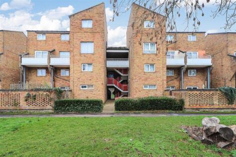Aragon Close, Cambridge