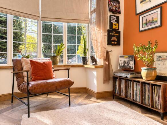Lounge 1