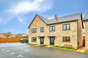 22, Primrose Drive, Oundle PE8 4FF
