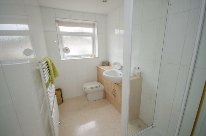 Shower room.jpg