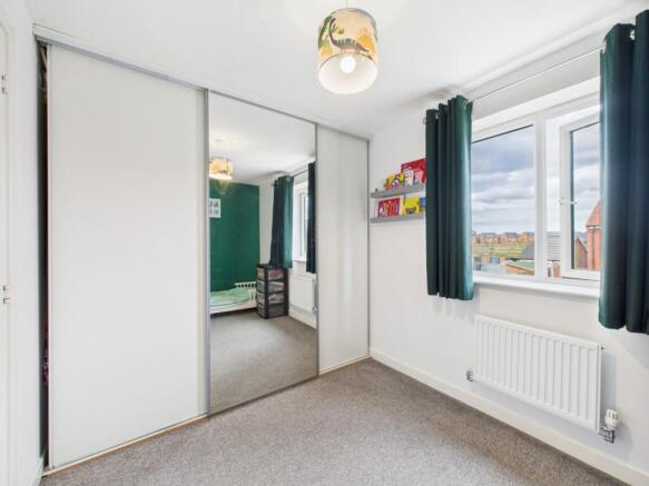 3 bed Terraced for sale Image 8