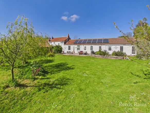 3 bed Semi-Detached for sale Image 12