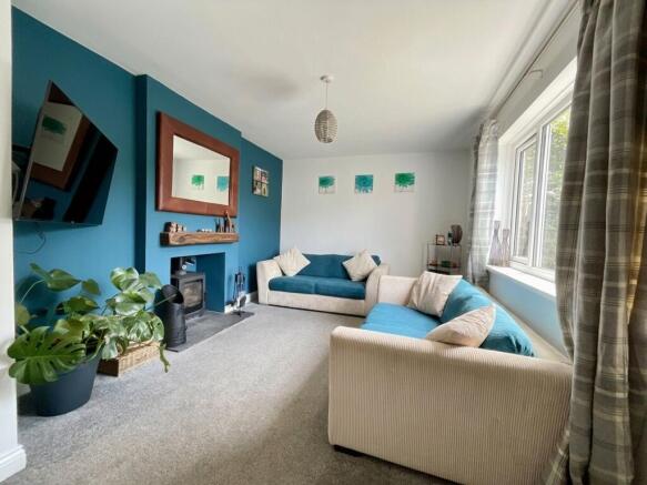 3 bed Semi-Detached for sale Image 5