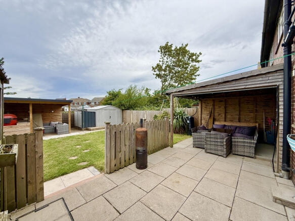 2 bed Semi-Detached for sale Image 12