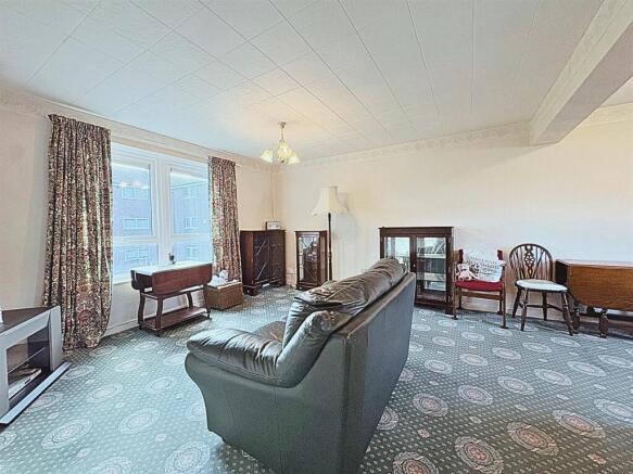 Ormond Road, Jordanthorpe, Sheffield photo 3