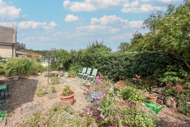 2 bed Detached Bungalow for sale Image 9