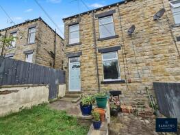 37, Chaster Street, Carlinghow, Batley WF17 8EQ