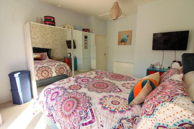 Bed 1
