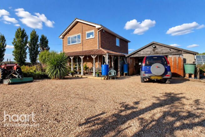 3-bed detached on Benwick Road, Peterborough, £500,000