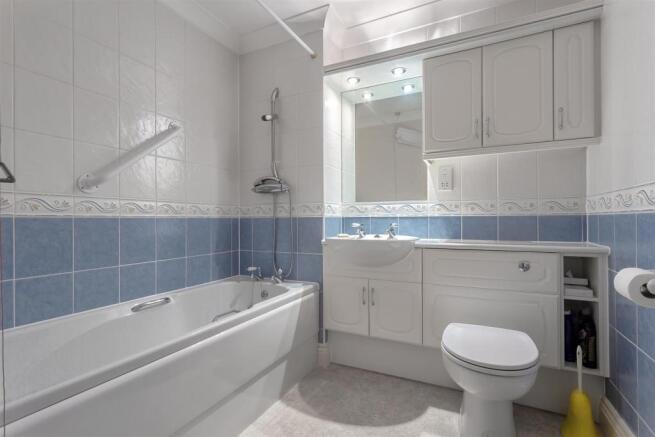 flat-peagusus-court-banstead-108.jpg
