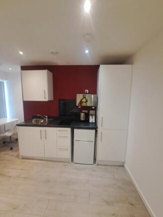 Flat to rent Image 4