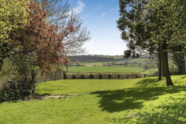 Gardens & Views