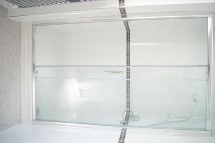 Bedroom 2 En-Suite