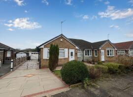 11, Chalfont Drive, Manchester M28 7FR