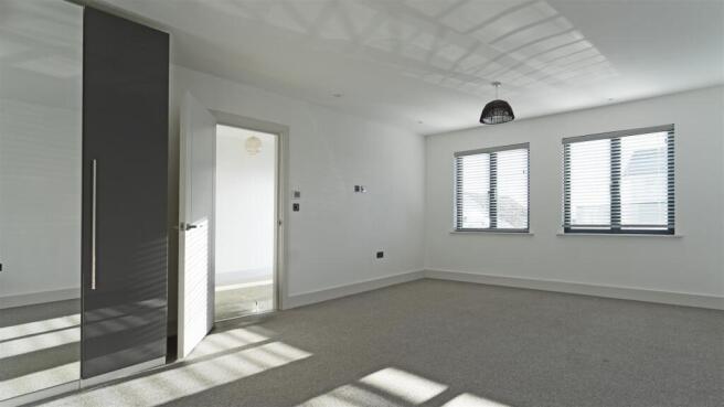 Bedroom 2.jpg