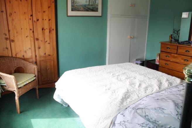 Bedroom 1 Picture 2