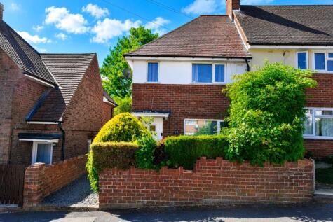 Whiston Road, Kingsthorpe, Northampton, NN2