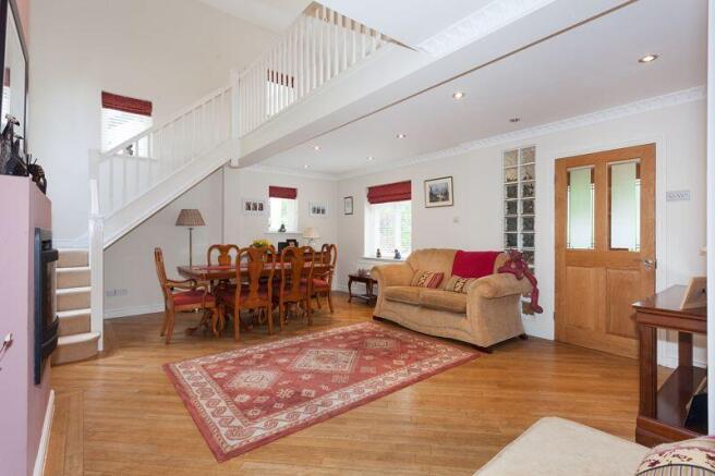 DINING/LIVING HALL