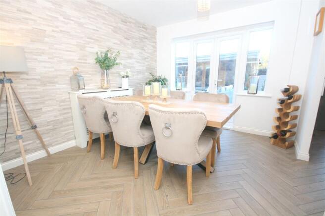 Kitchen Dining Area