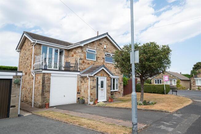2EastfieldDrive46.jpg