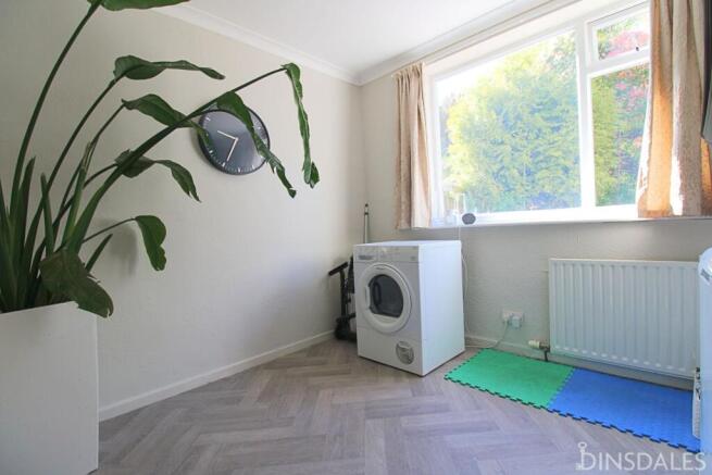 3 bed Semi-Detached for sale Image 4