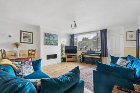 Gregory Road, Hedgerley, SL2