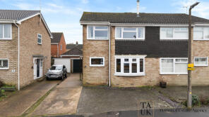 13, Mallard Close, Colchester CO5 9NF