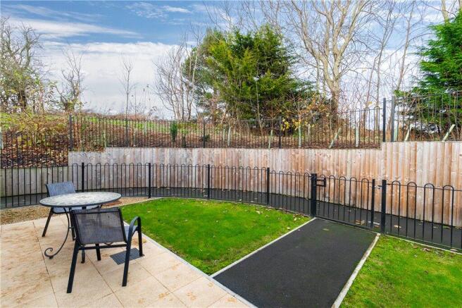 2 bed Bungalow for sale Image 11