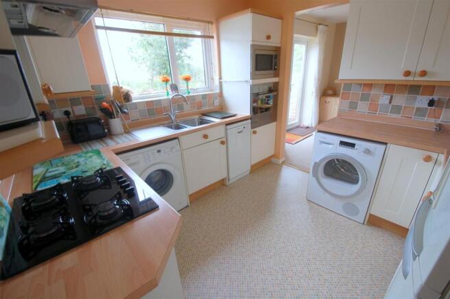 Fitted Kitchen