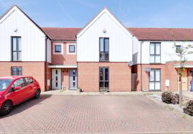 57, Fairlane Drive, South Ockendon RM15 5FA