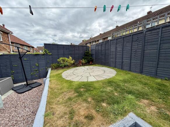 2 bed Semi-Detached for sale Image 10