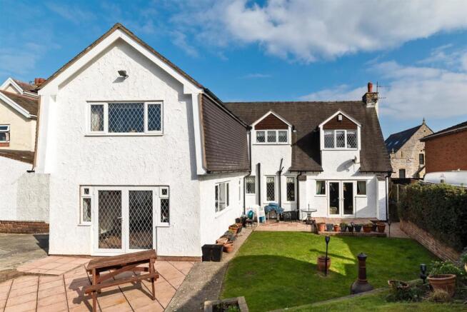 ElwyCottage Rhuddlan_MediumRes_11.jpg