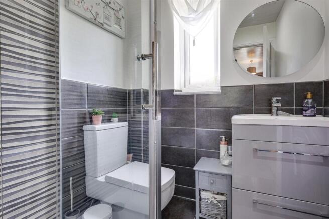 3 bed Detached for sale Image 11
