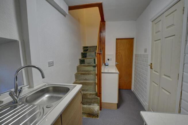 Kitchen 1.jpg