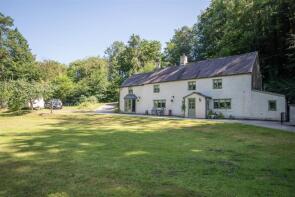 Dolydd Cottage, Dolydd Lane, Cefn Mawr, Wrexham LL14 3NF