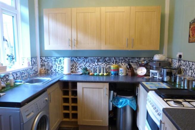 Kitchen Pic 2