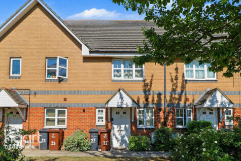Seagull Close, Barking