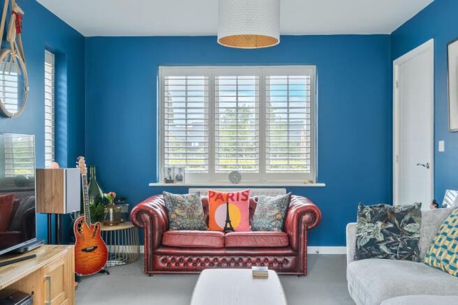 Living Room (3)