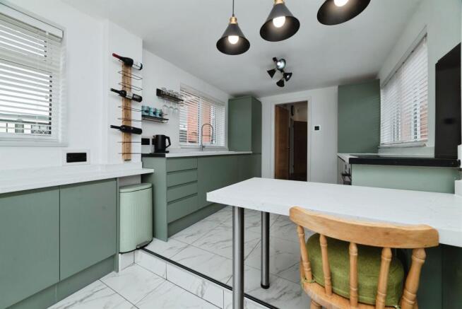 3 bed Semi-Detached Bungalow for sale Image 5