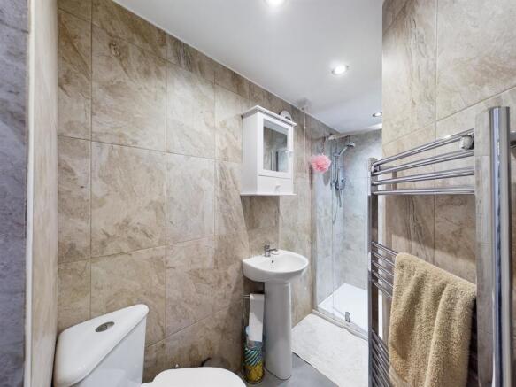 En Suite Ground Floor