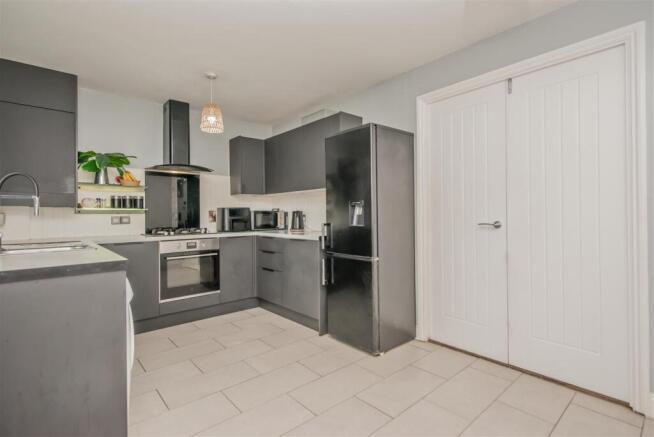 Fitted Dining Kitchen: